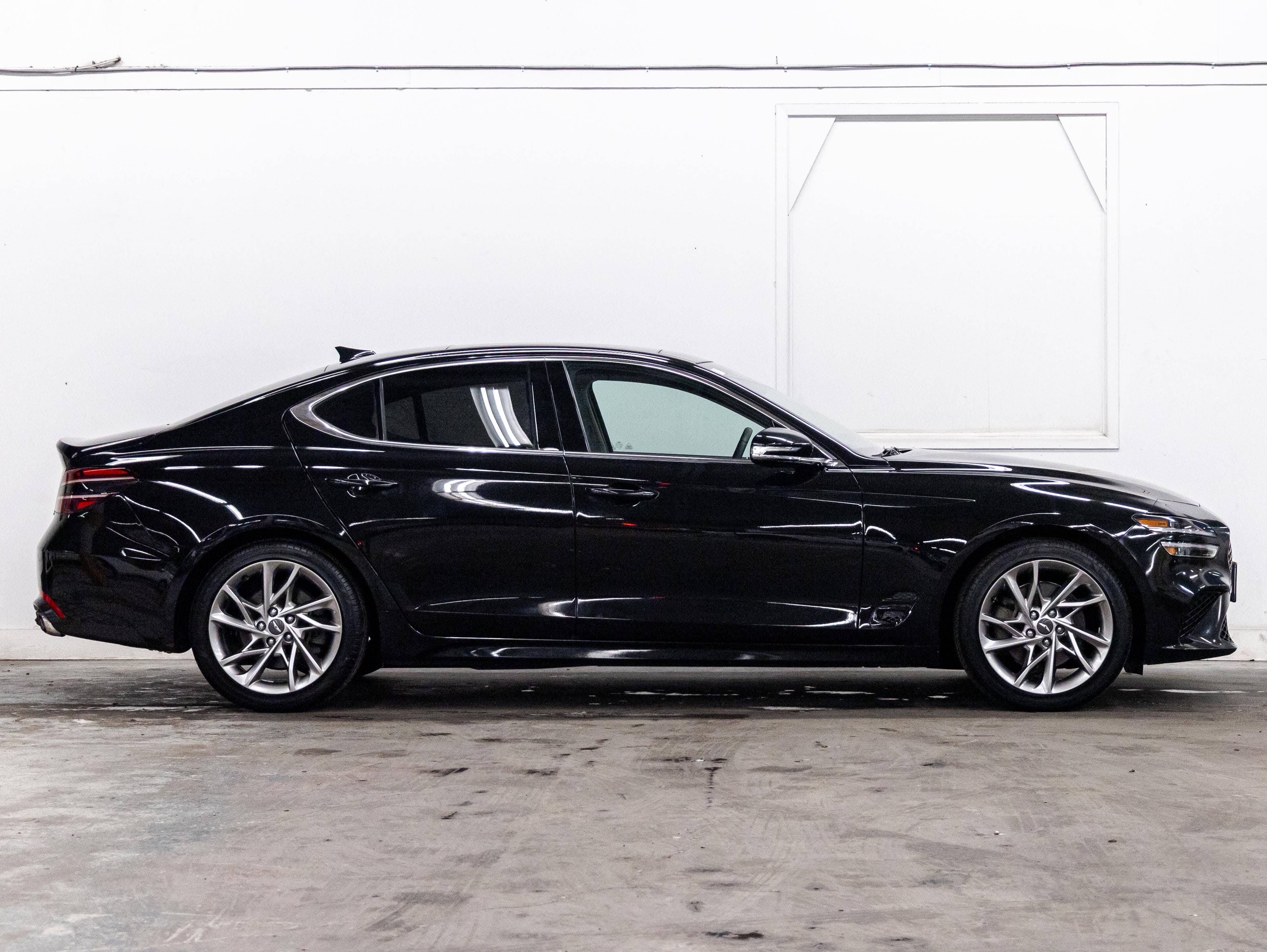 2022 Genesis G70