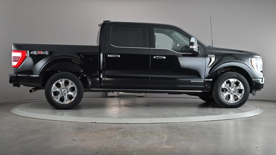 Vehicle photo 4