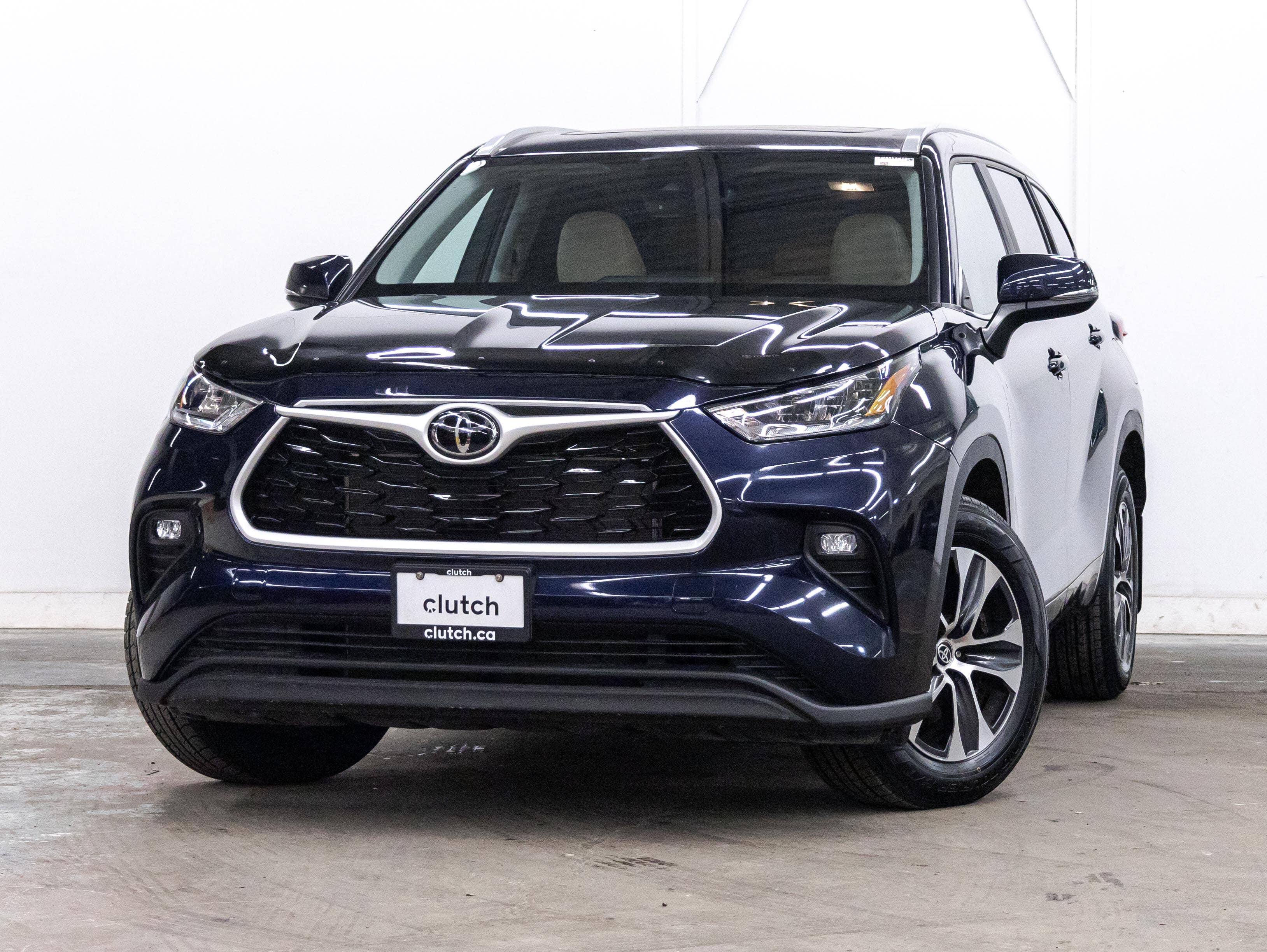 Toyota Highlander XLE AWD 2023