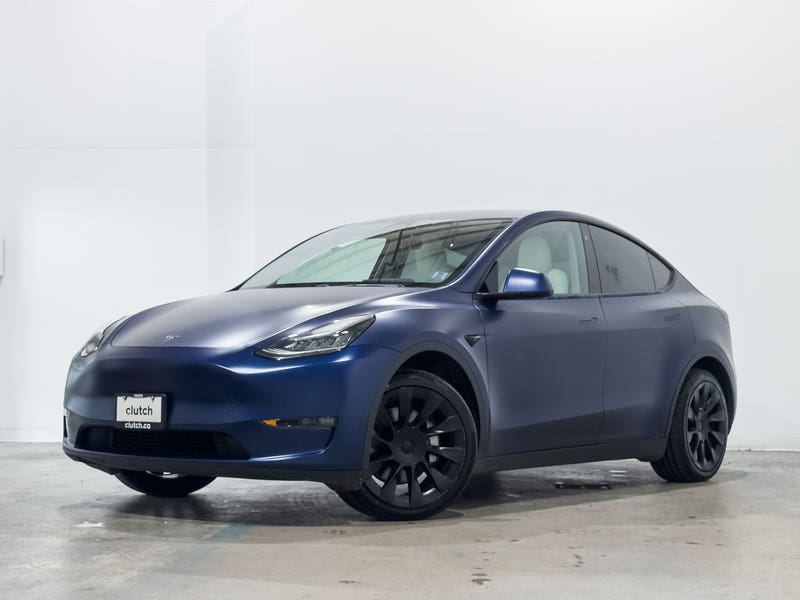 Vehicle photo 1