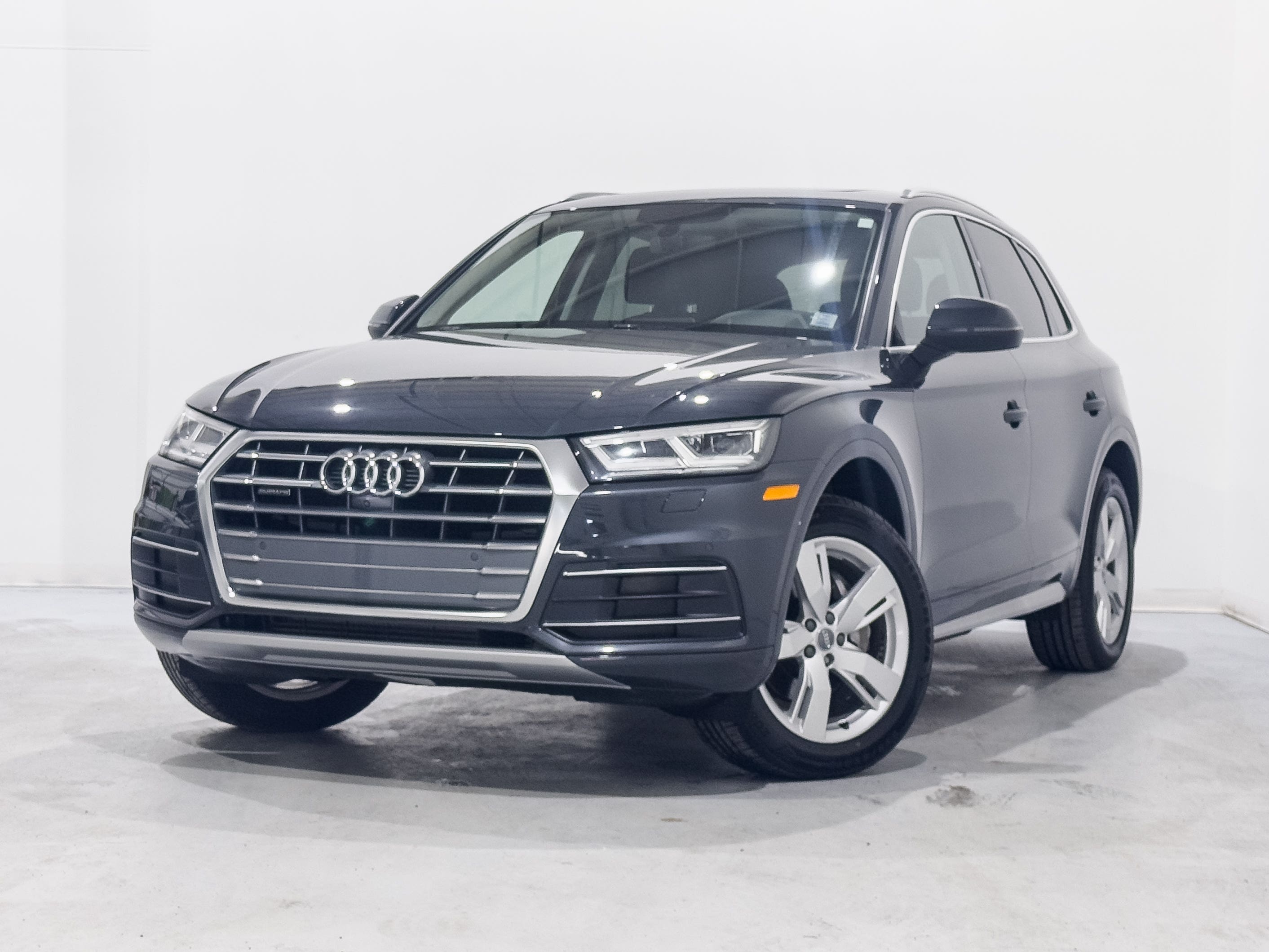 2019 Audi Q5 quattro Technik 45 TFSI