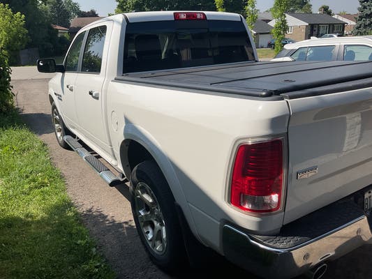 Ram 1500 Laramie Crew Cab 4X4