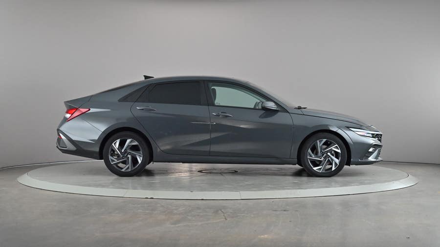 Vehicle photo 3