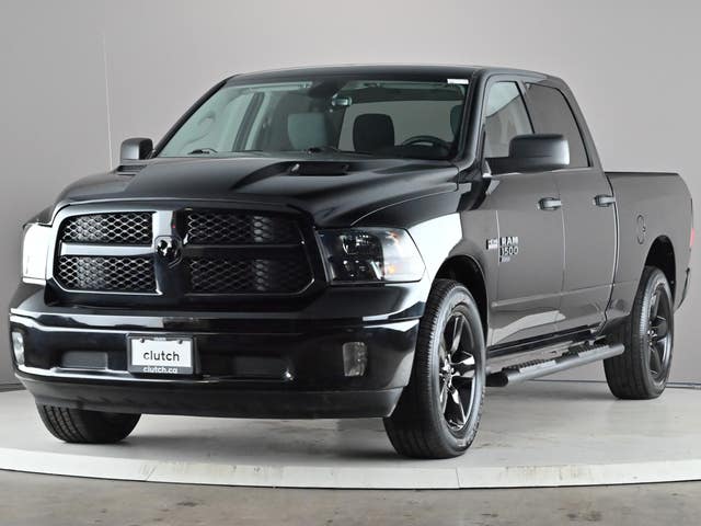 Ram 1500 Classic SLT Crew Cab 5 1/2 ft 4x4
