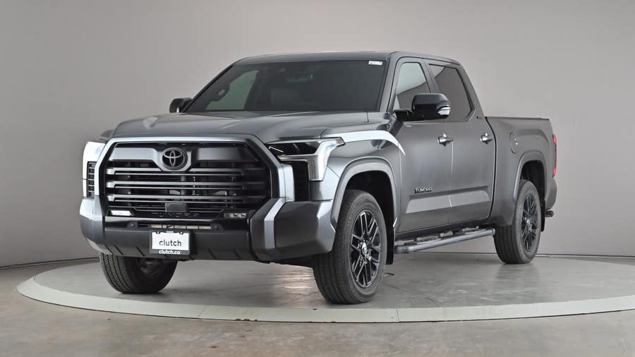 Vehicle photo 1