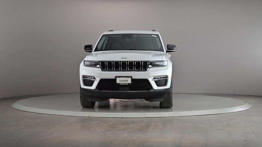 Vehicle photo 3