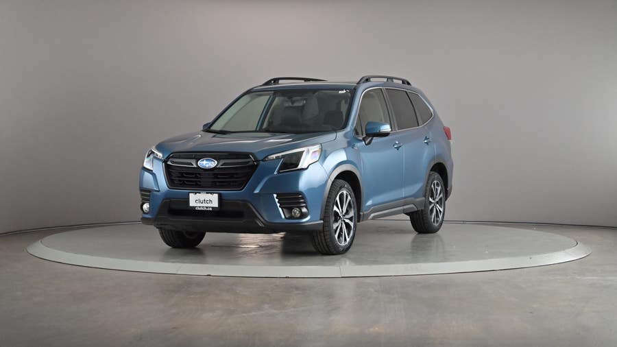Vehicle photo 2