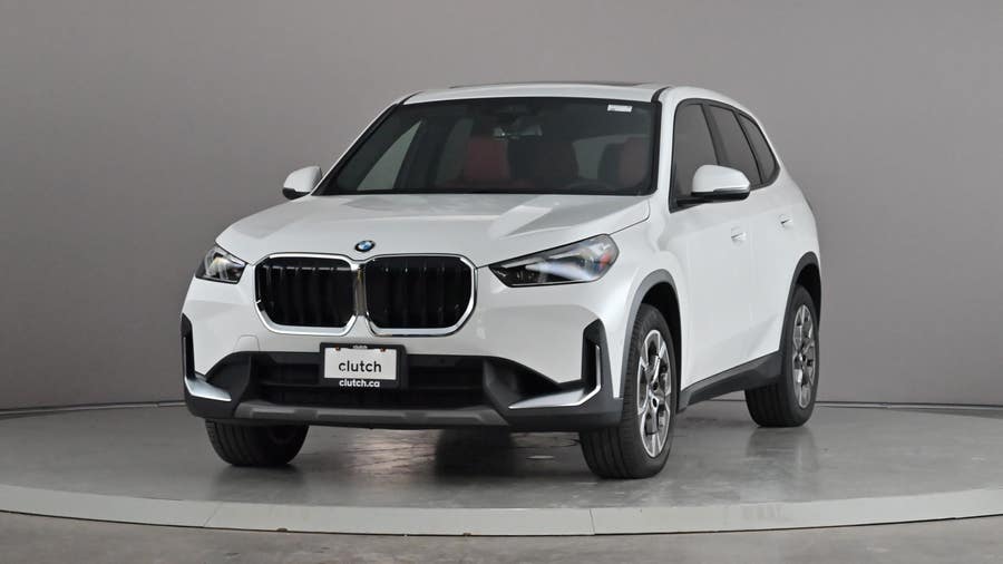 Vehicle photo 1