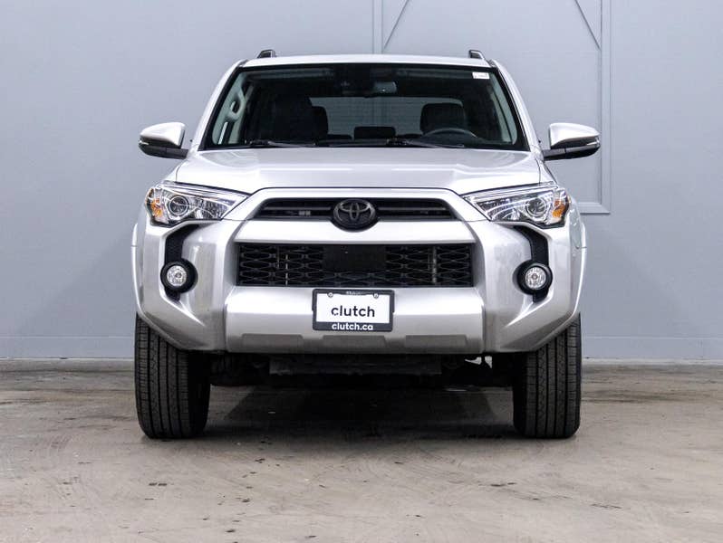 Vehicle photo 2