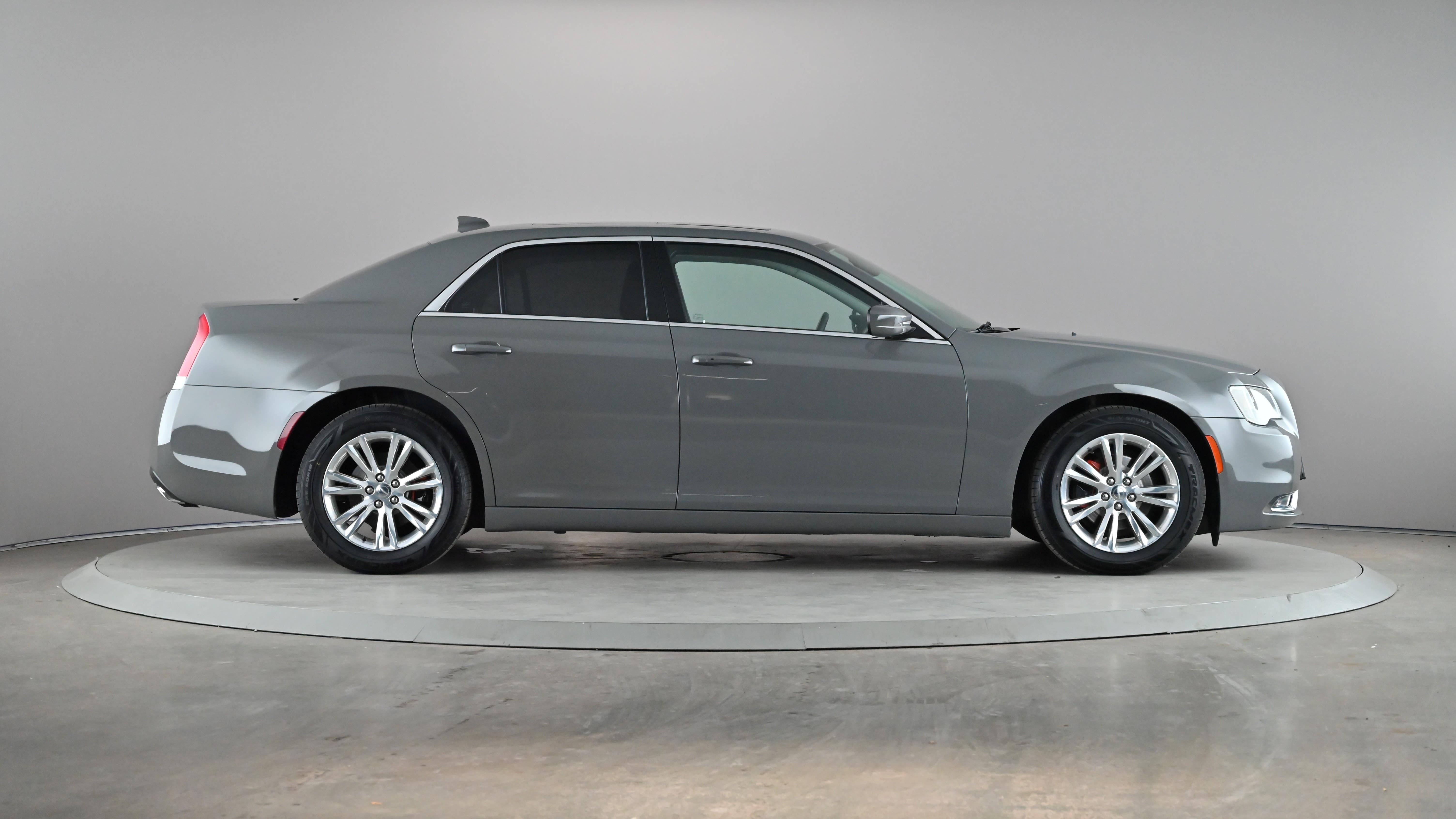 2019 Chrysler 300