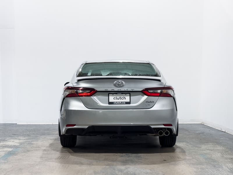 Vehicle photo 4
