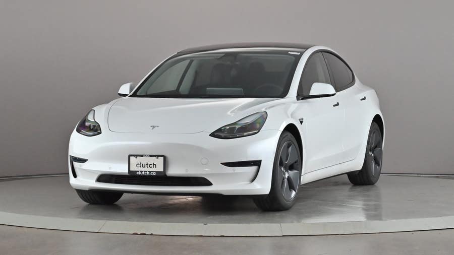 Vehicle photo 1