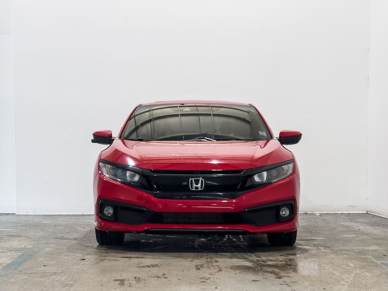 Vehicle photo 3